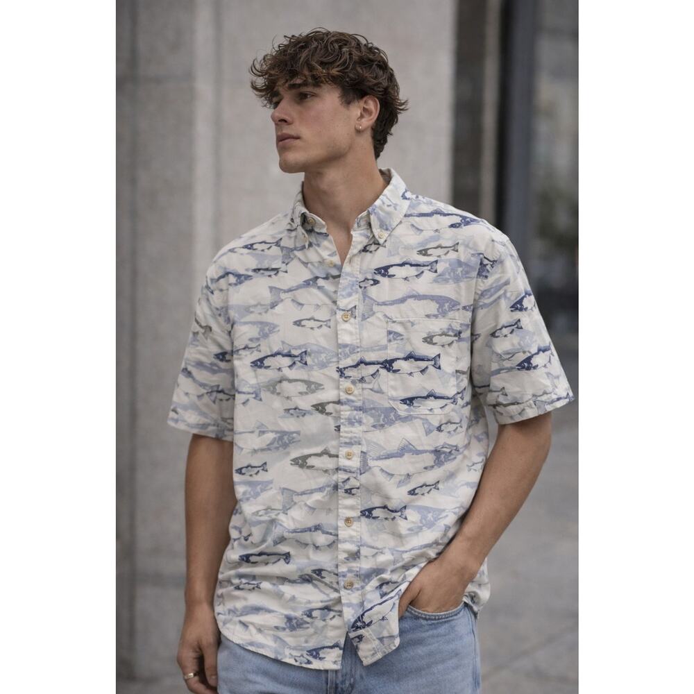 Vintage Columbia Sportswear Fish Print Button Up Shirt Mens L Fishing Outdoor